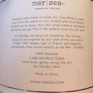 Mer/Sea cozy travel wrap